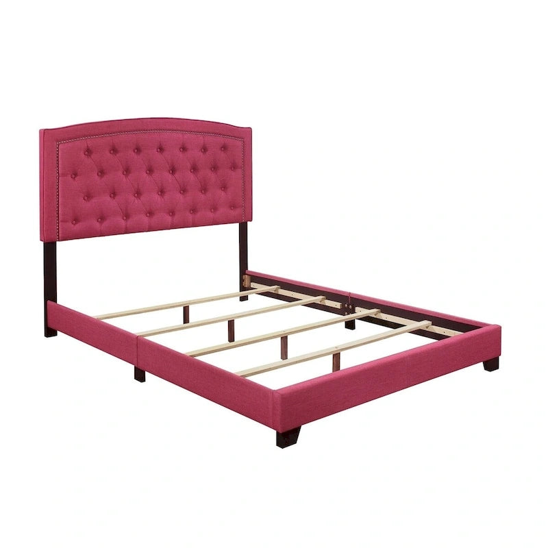 Lit capitonné en tissu rose