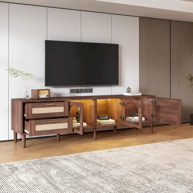 Meuble TV d'inspiration rotin avec grand espace de rangement et montage facile